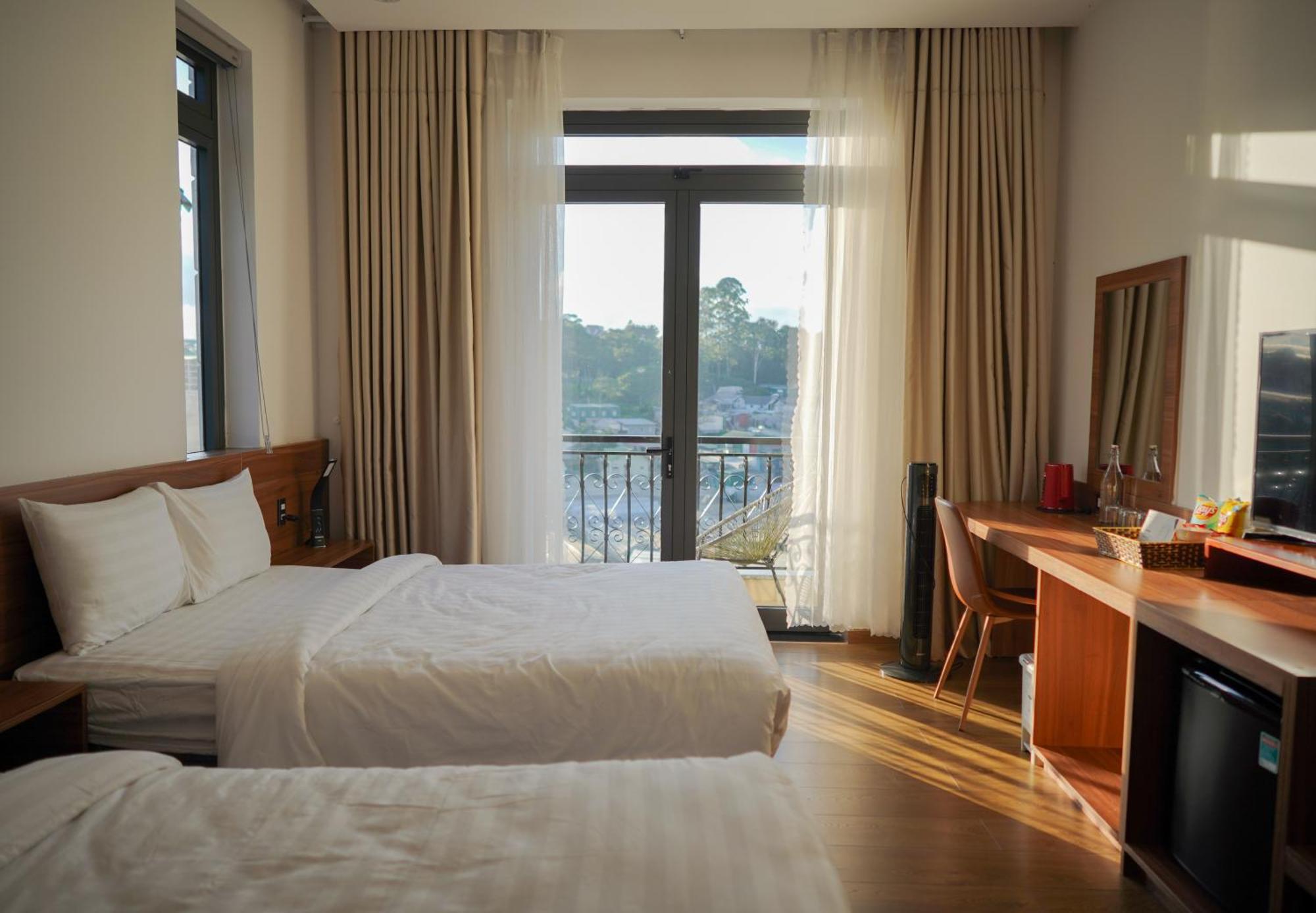 Hotel The Elegant Dalat Exterior foto
