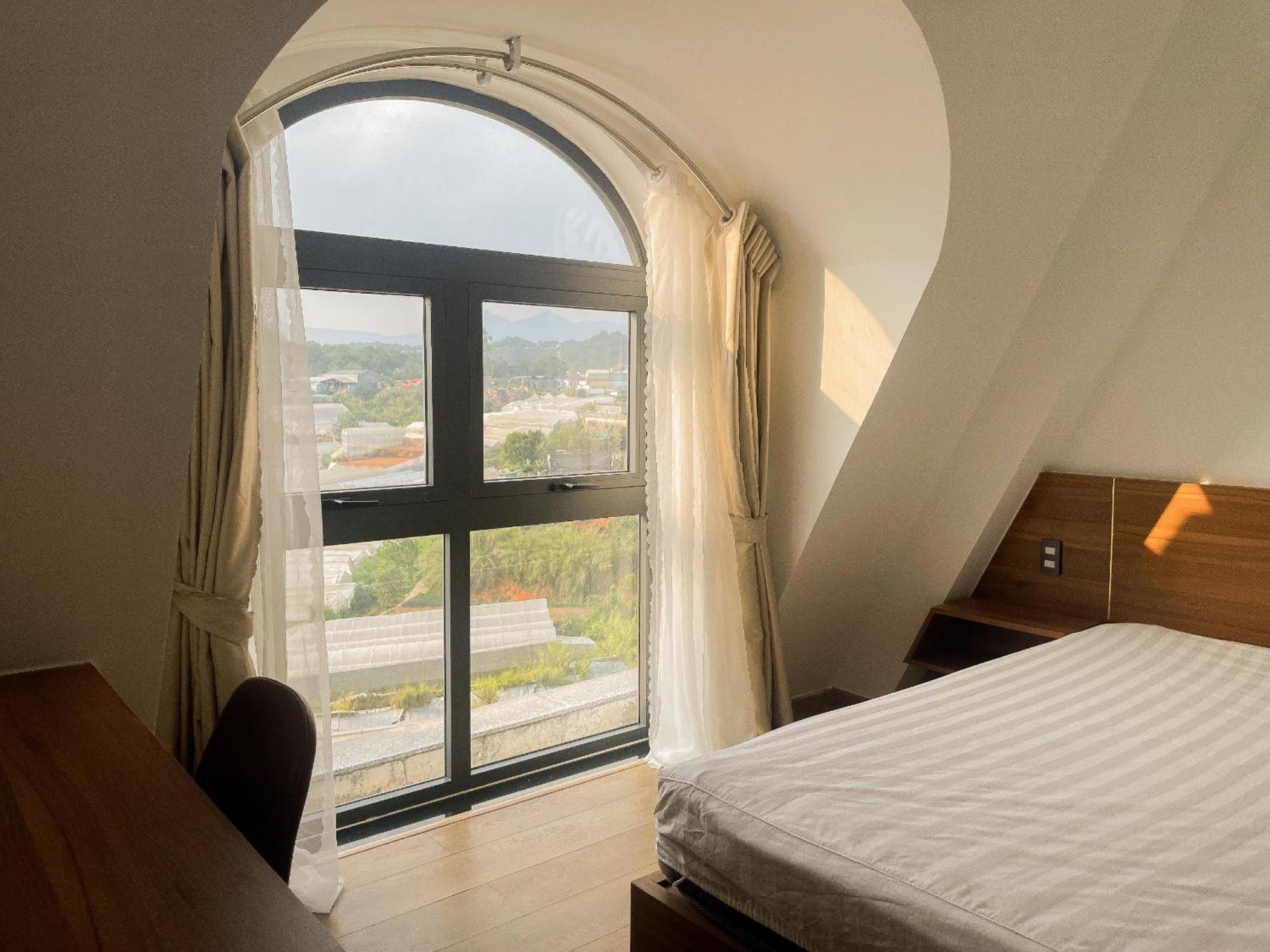 Hotel The Elegant Dalat Exterior foto