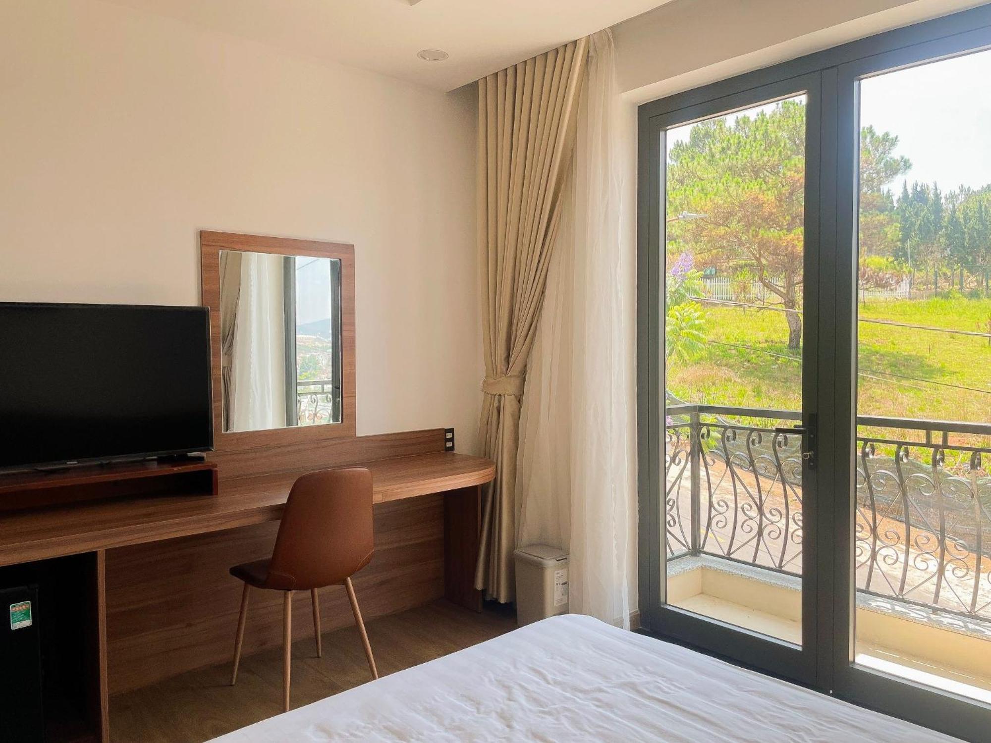 Hotel The Elegant Dalat Exterior foto